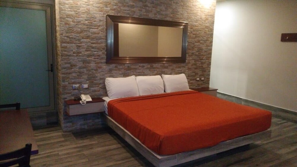Hotel Plaza Arteaga