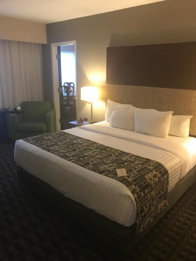 CHN Hotel Monterrey Norte, Trademark Collection by Wyndham