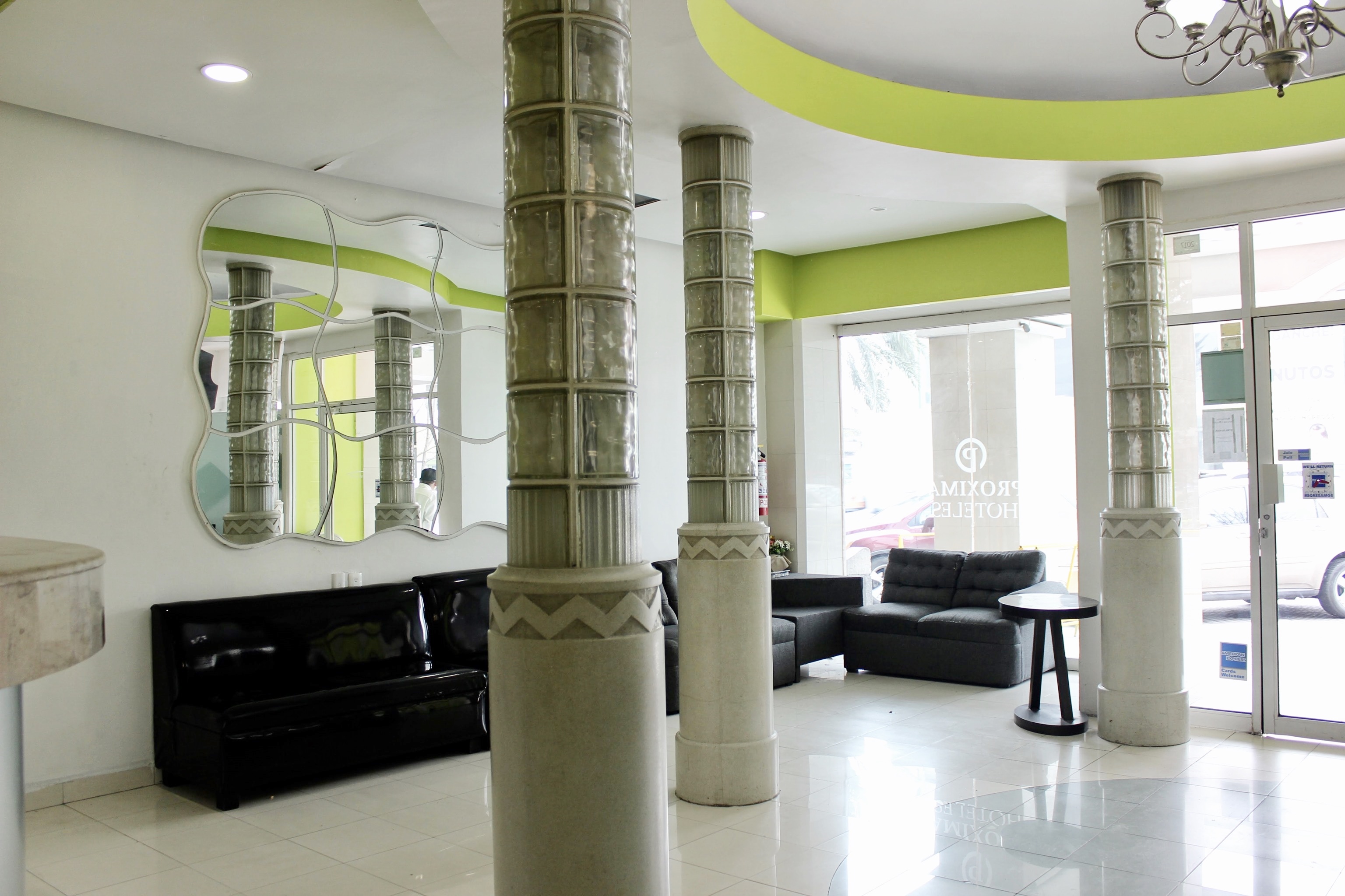 Plaza del Arco Express