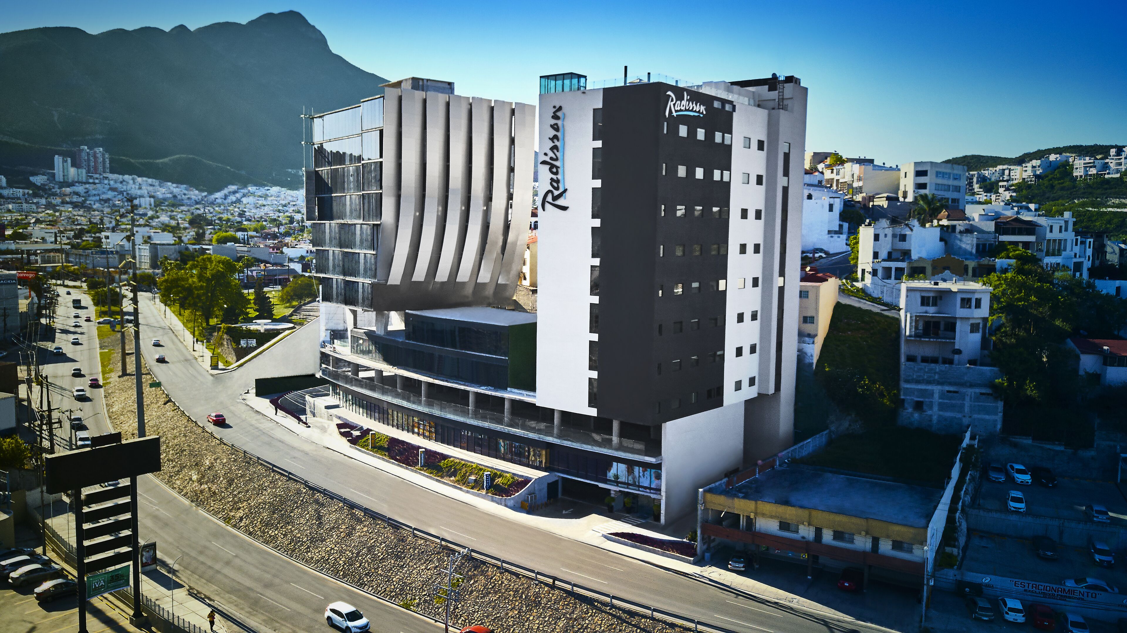SJ Grand Hotel