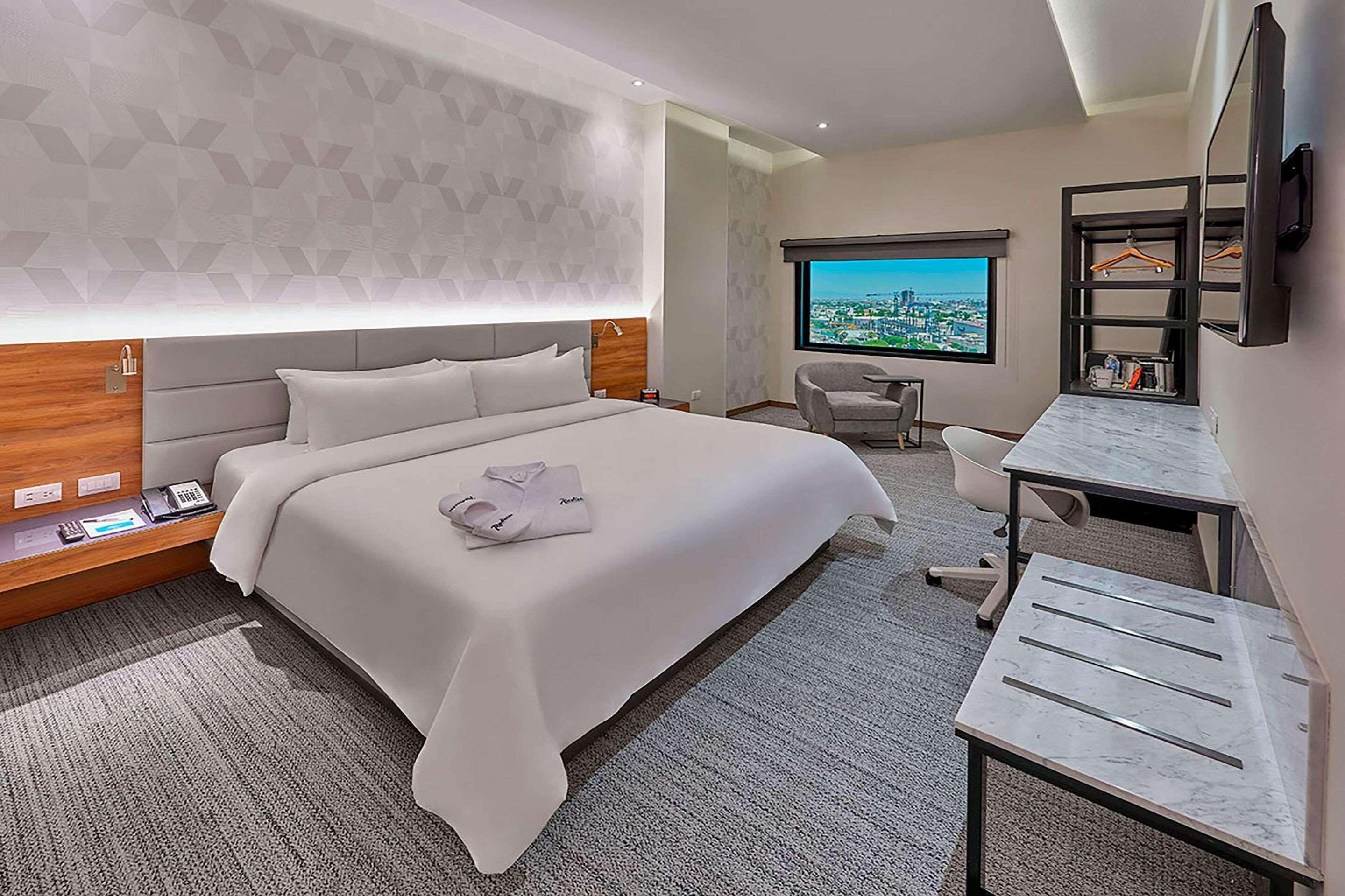 SJ Grand Hotel