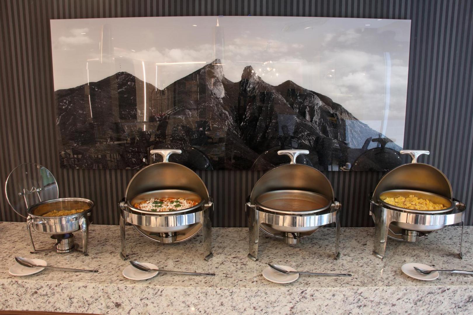 SJ Grand Hotel