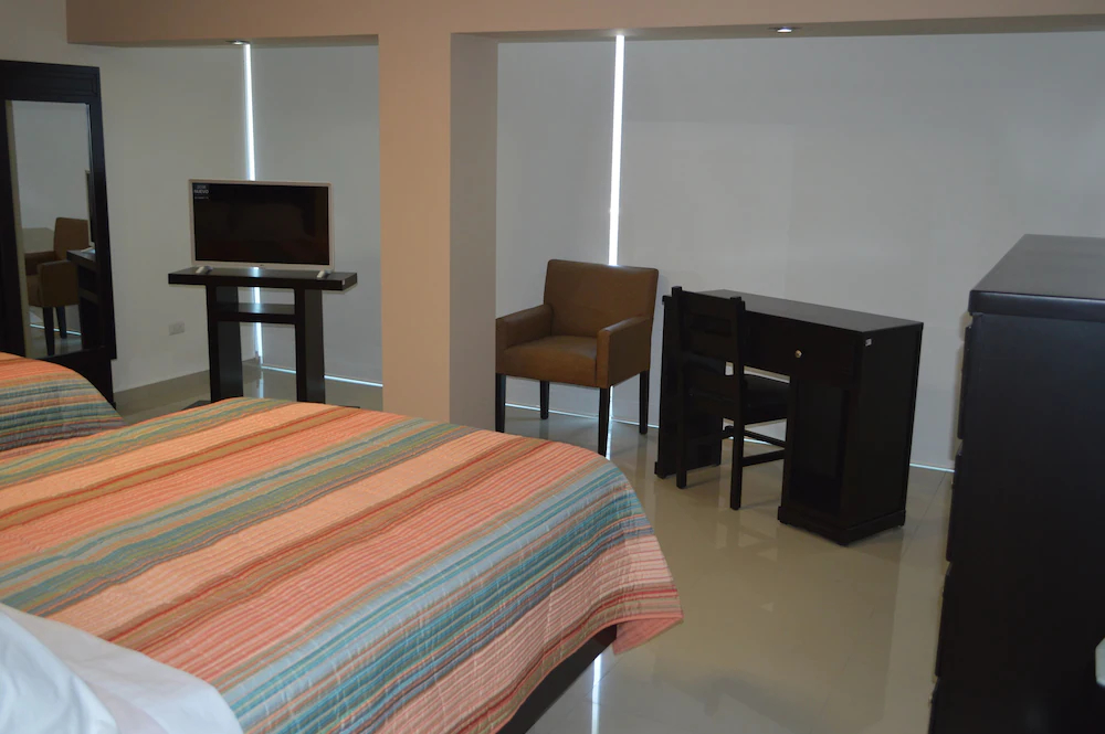 Ayenda Suites Ejecutivas Monterrey