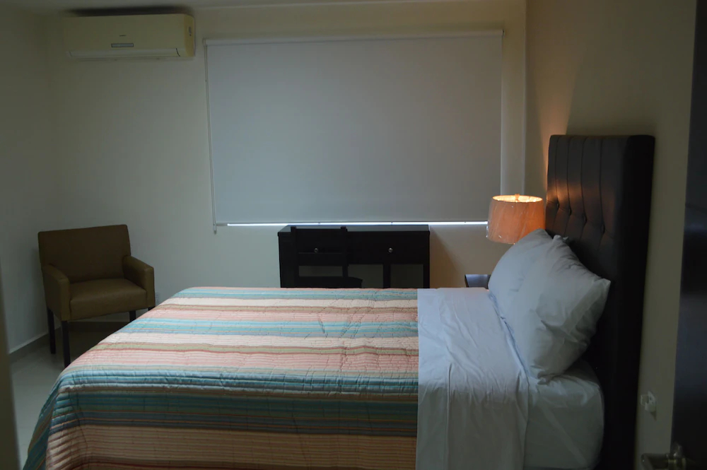 Ayenda Suites Ejecutivas Monterrey