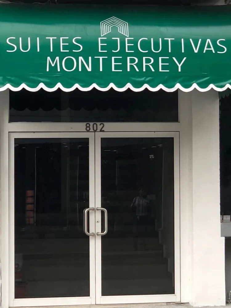 Ayenda Suites Ejecutivas Monterrey