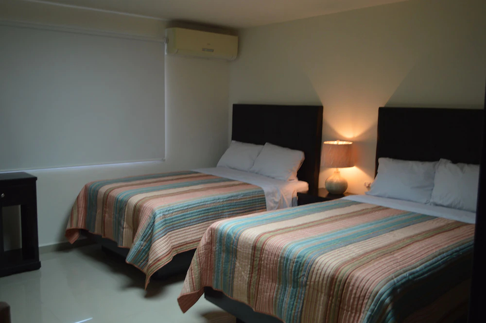 Ayenda Suites Ejecutivas Monterrey