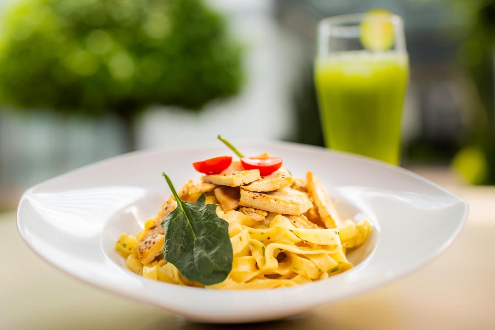 Horizon Hotel & Convention Center