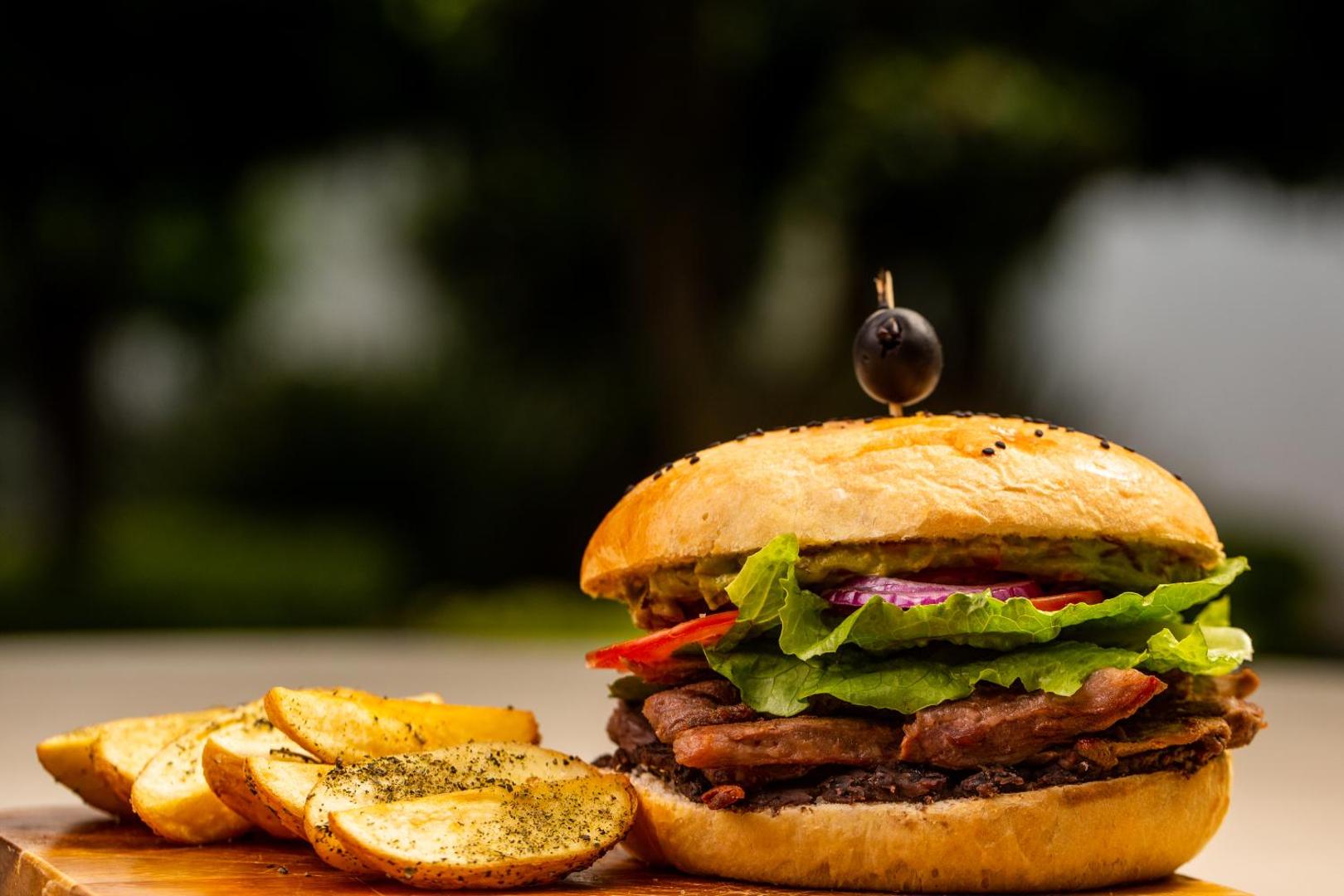 Horizon Hotel & Convention Center