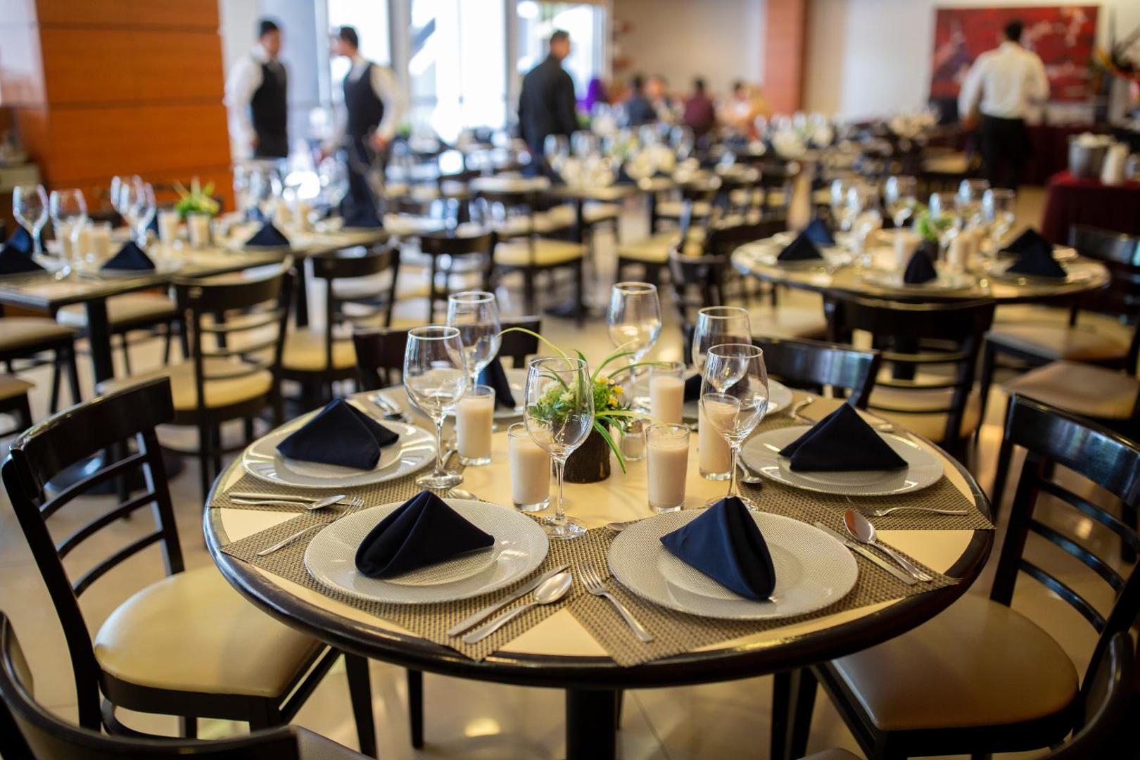 Horizon Hotel & Convention Center