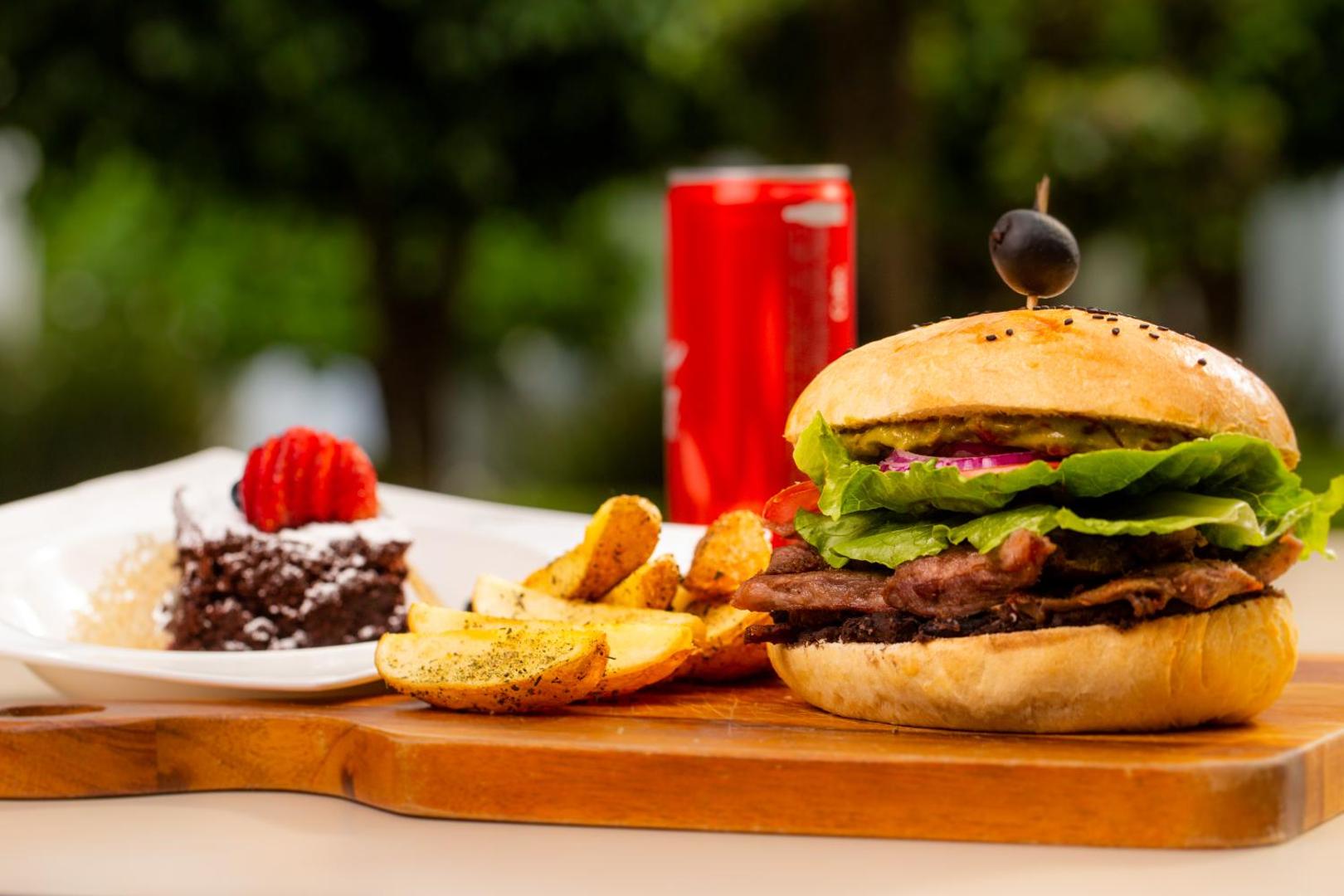 Horizon Hotel & Convention Center