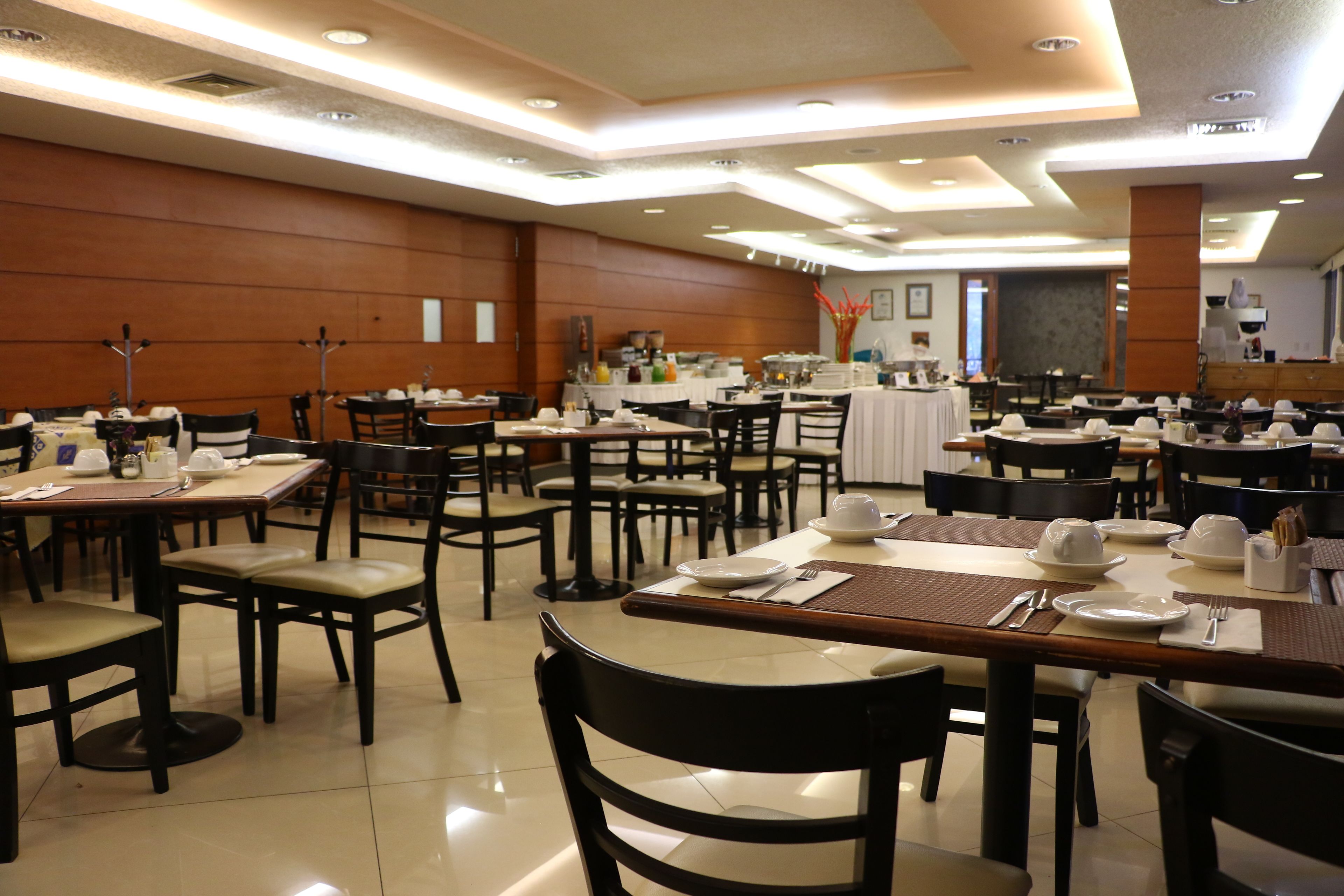 Horizon Hotel & Convention Center