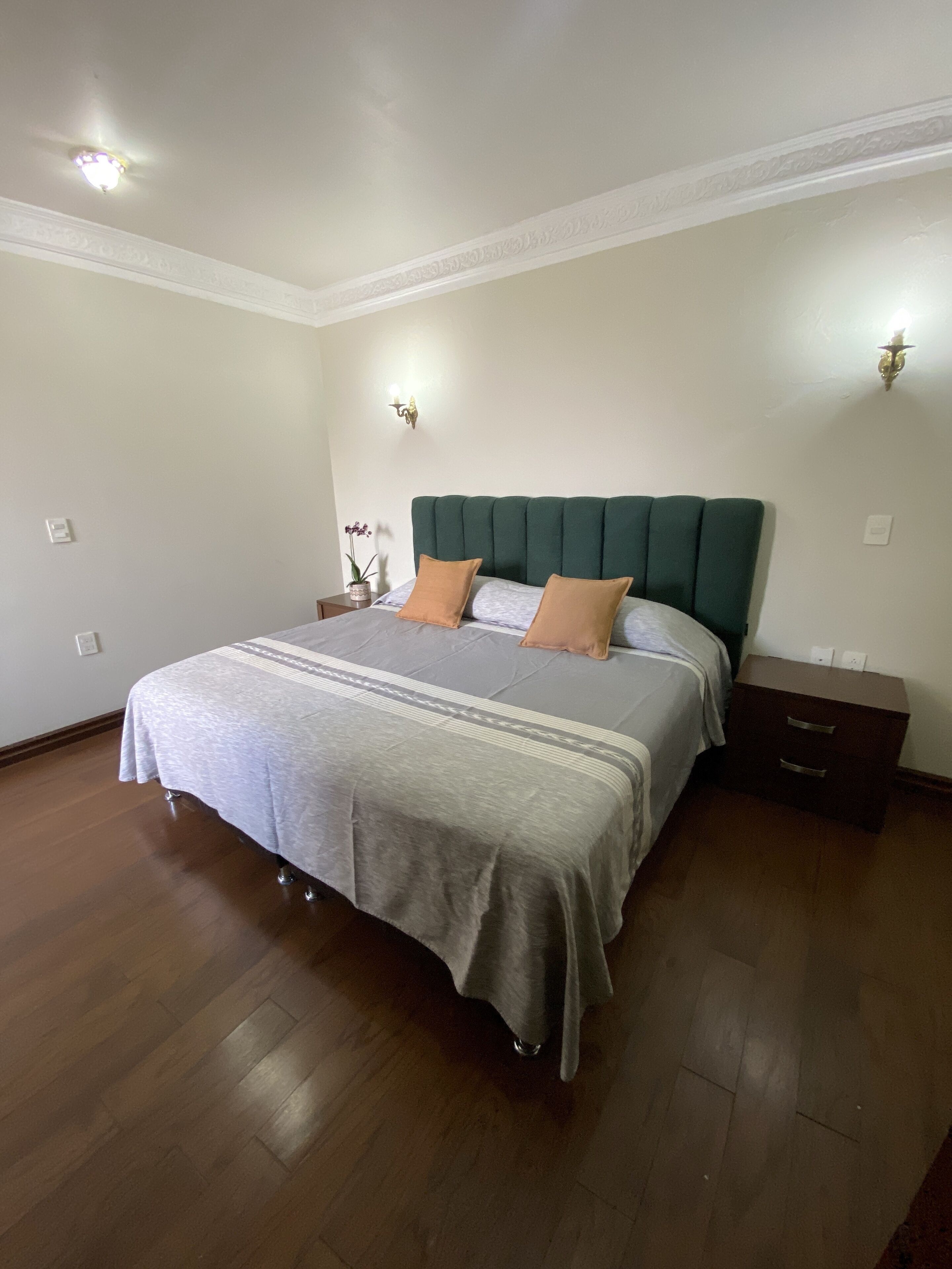 Hotel Cantera Real