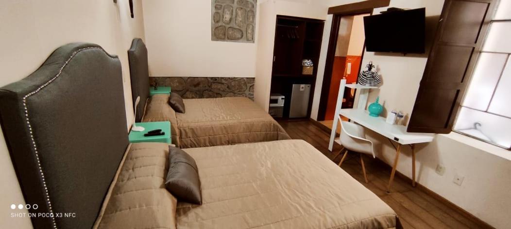 Hotel Cantera Rosa