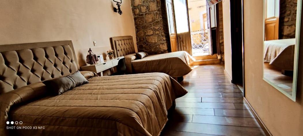 Hotel Cantera Rosa