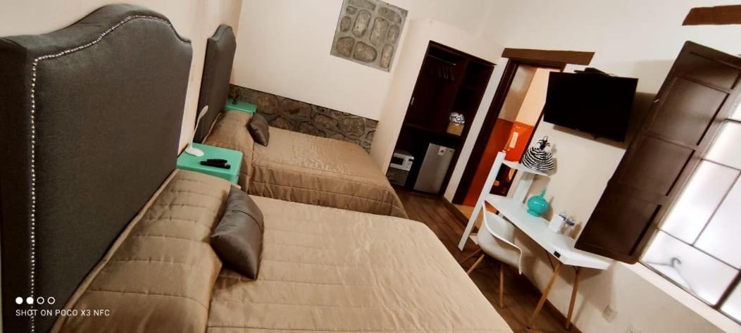 Hotel Cantera Rosa