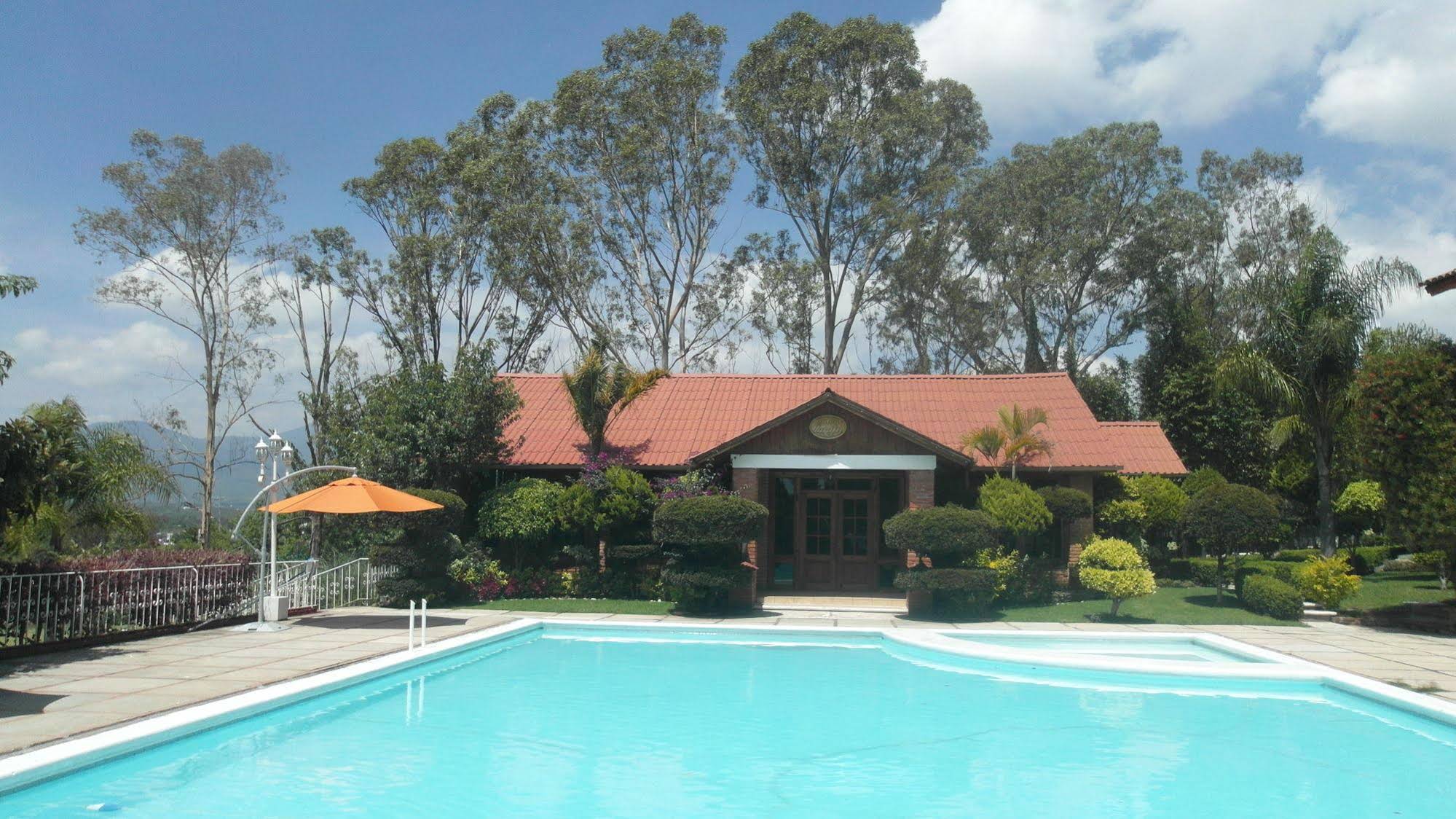 Hotel & Suites Hacienda Montesinos