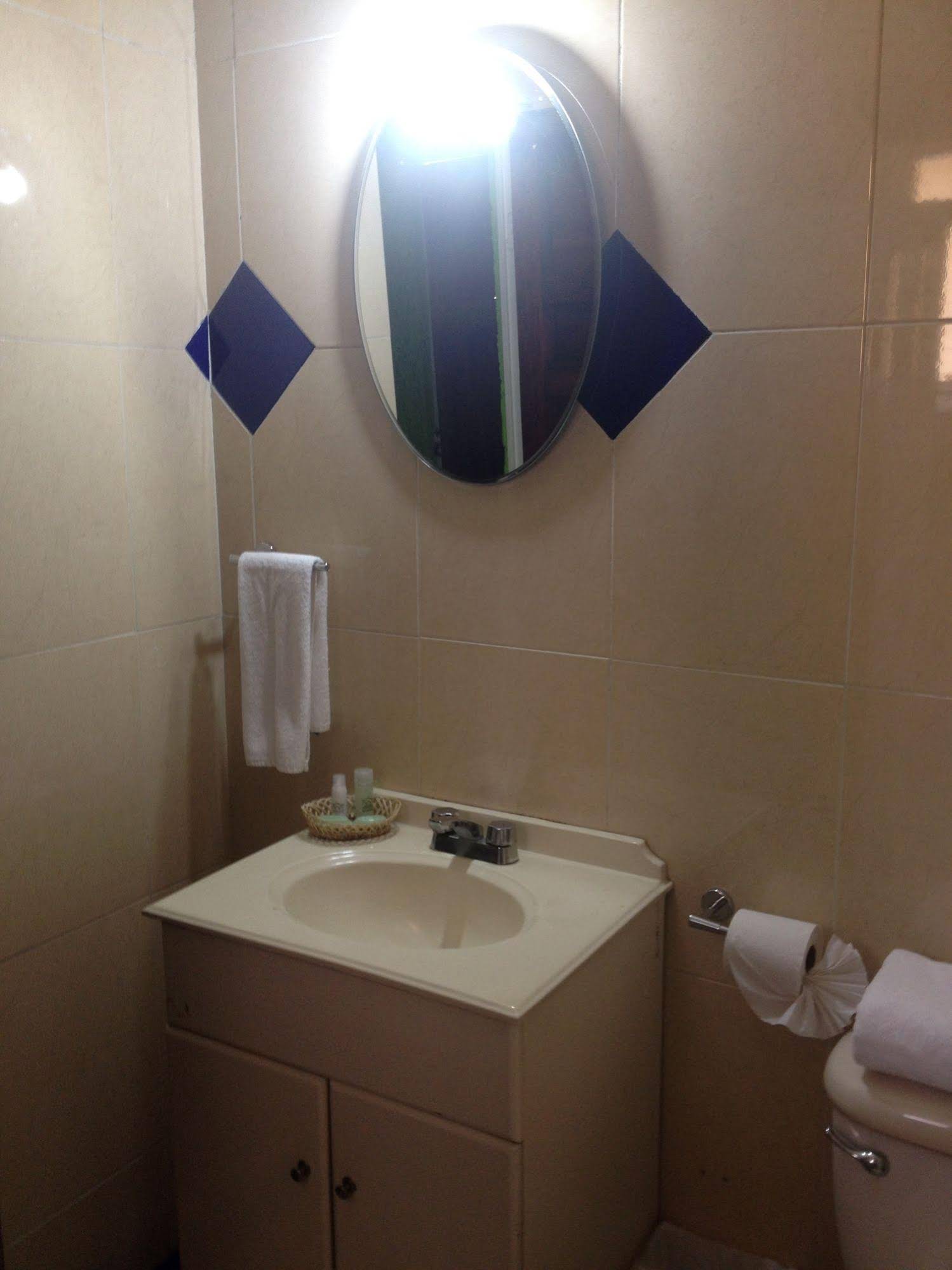 Hotel & Suites Hacienda Montesinos