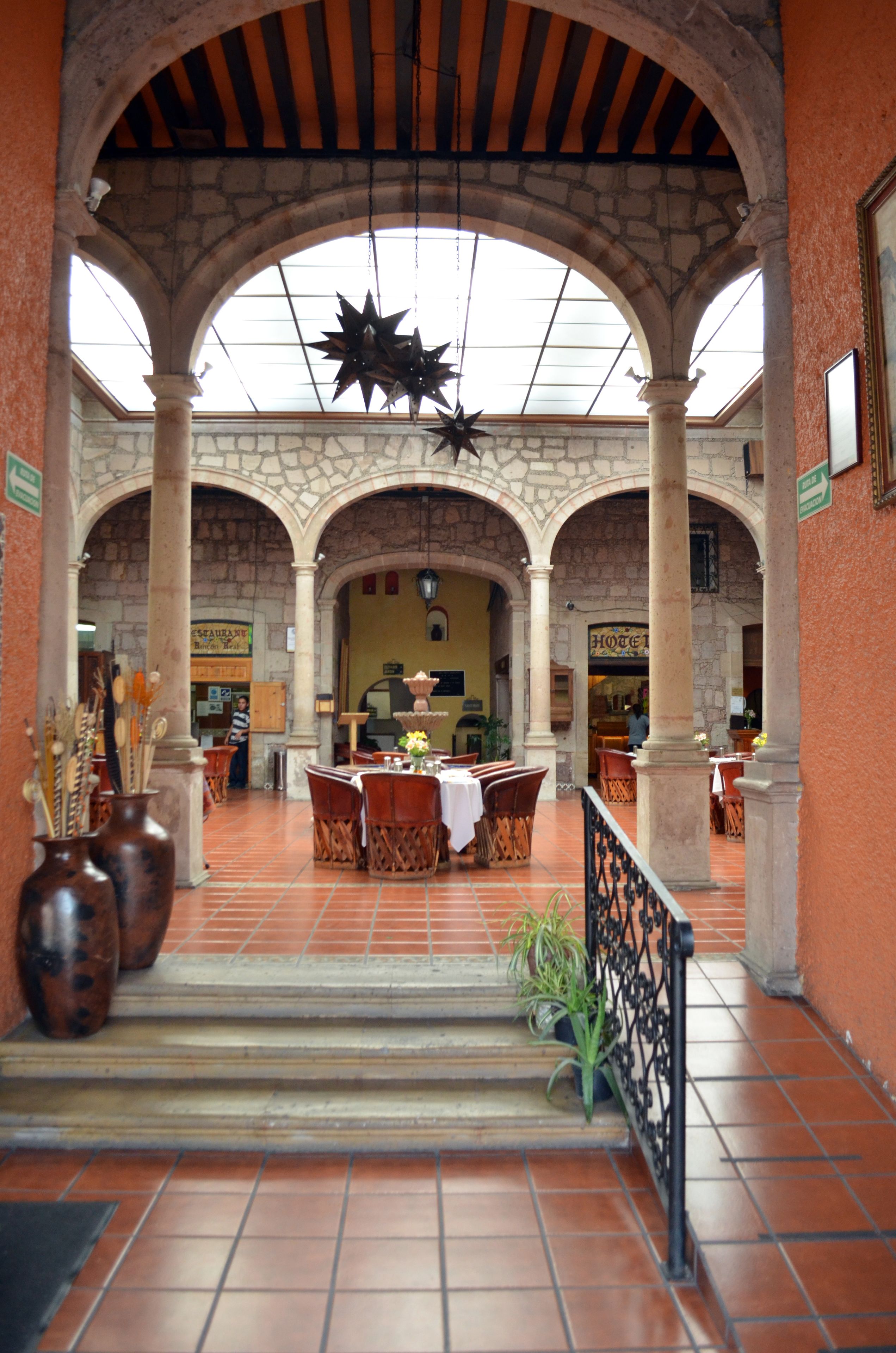 Howard Johnson by Wyndham Morelia Calle Real