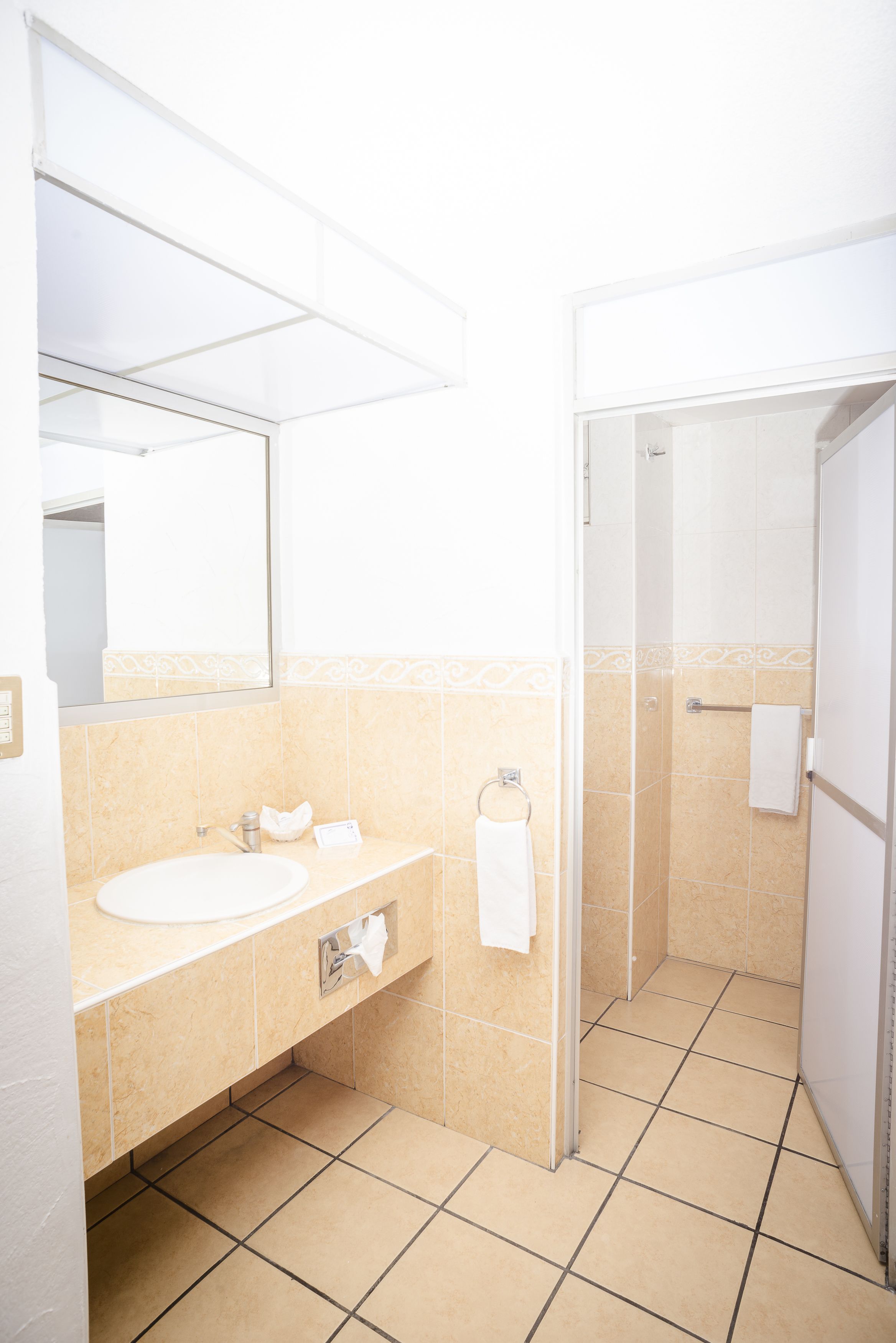 Howard Johnson by Wyndham Morelia Calle Real