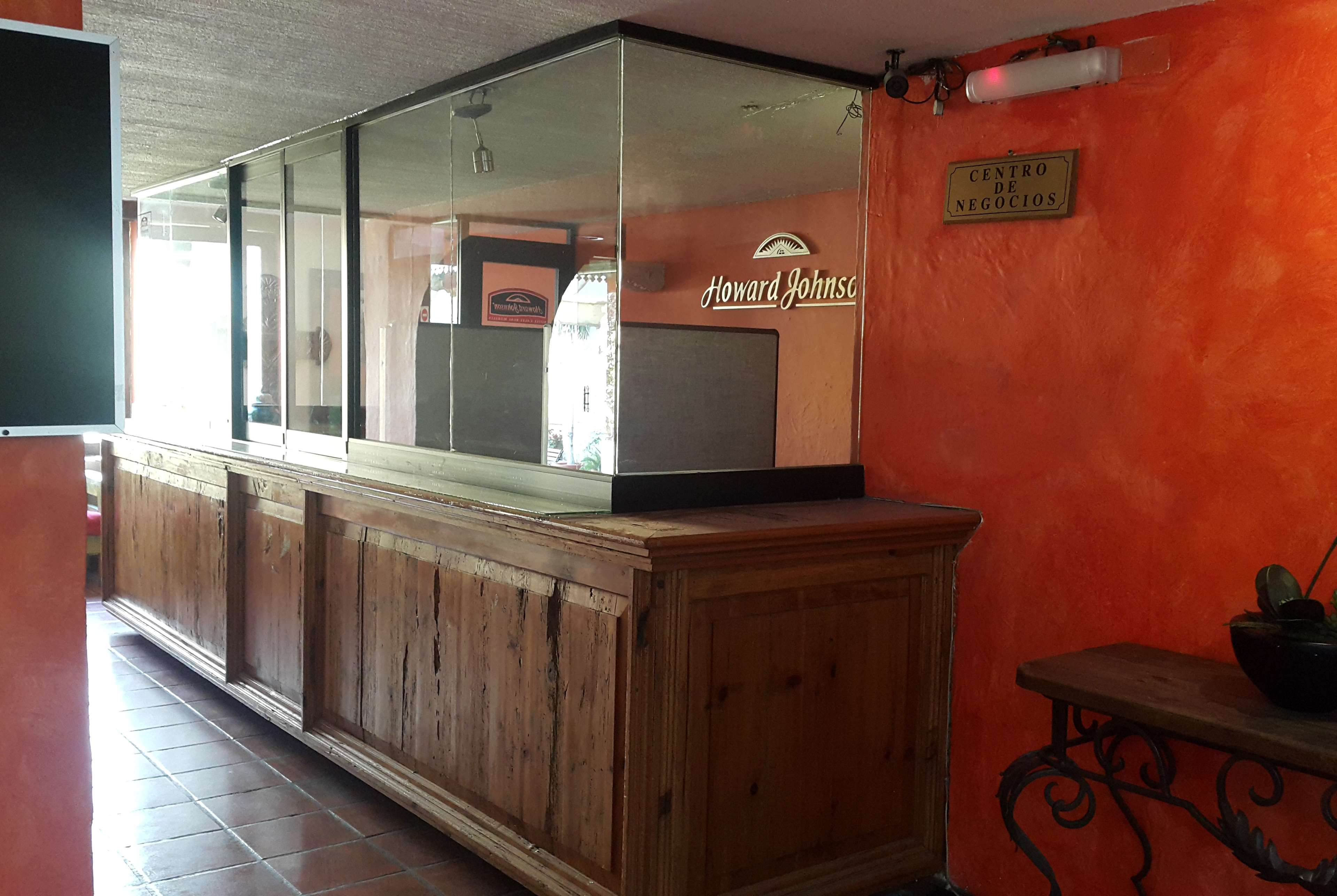 Howard Johnson by Wyndham Morelia Calle Real