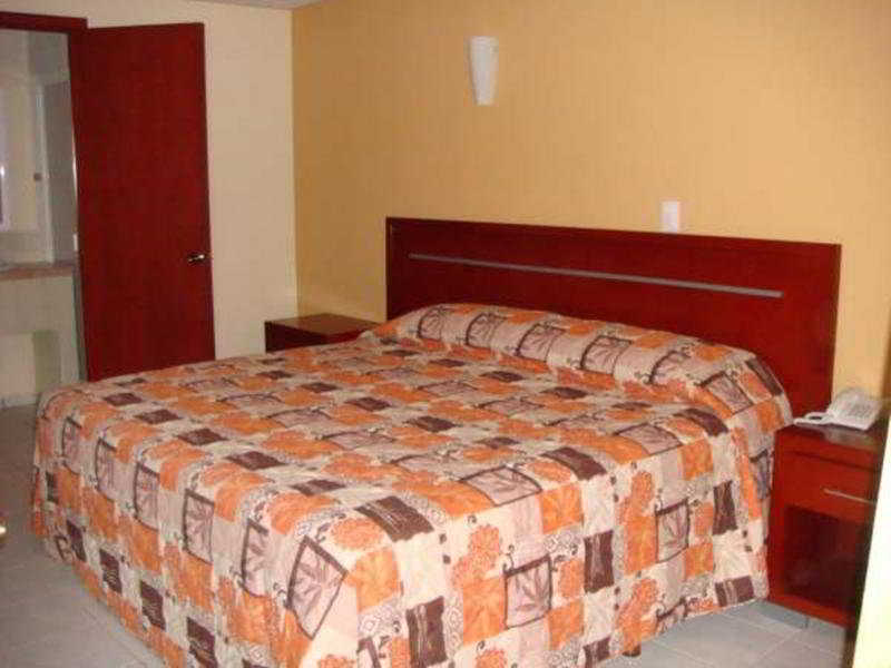 Capital O Hotel Victoria Morelia