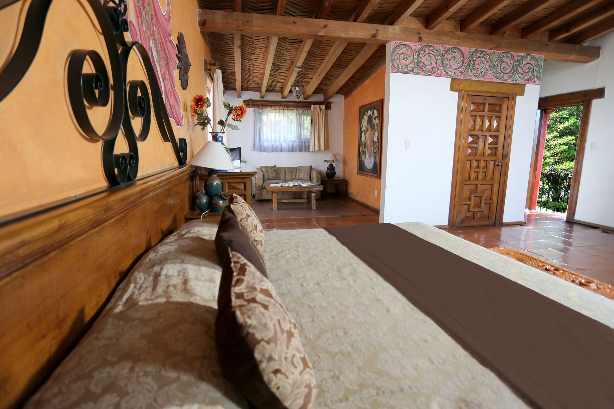 Villa San Jose Hotel & Suites