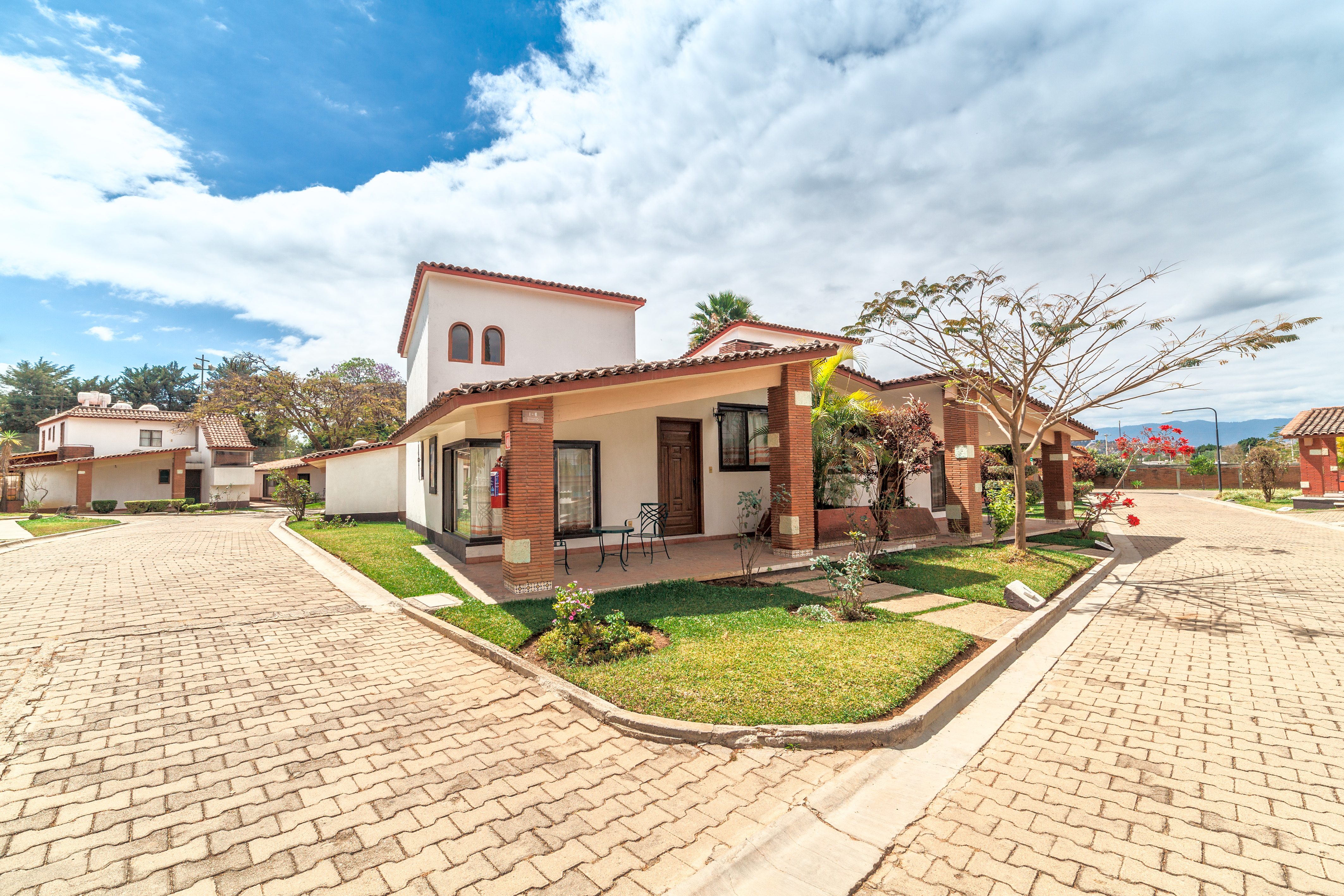 Hotel Villas del Sol