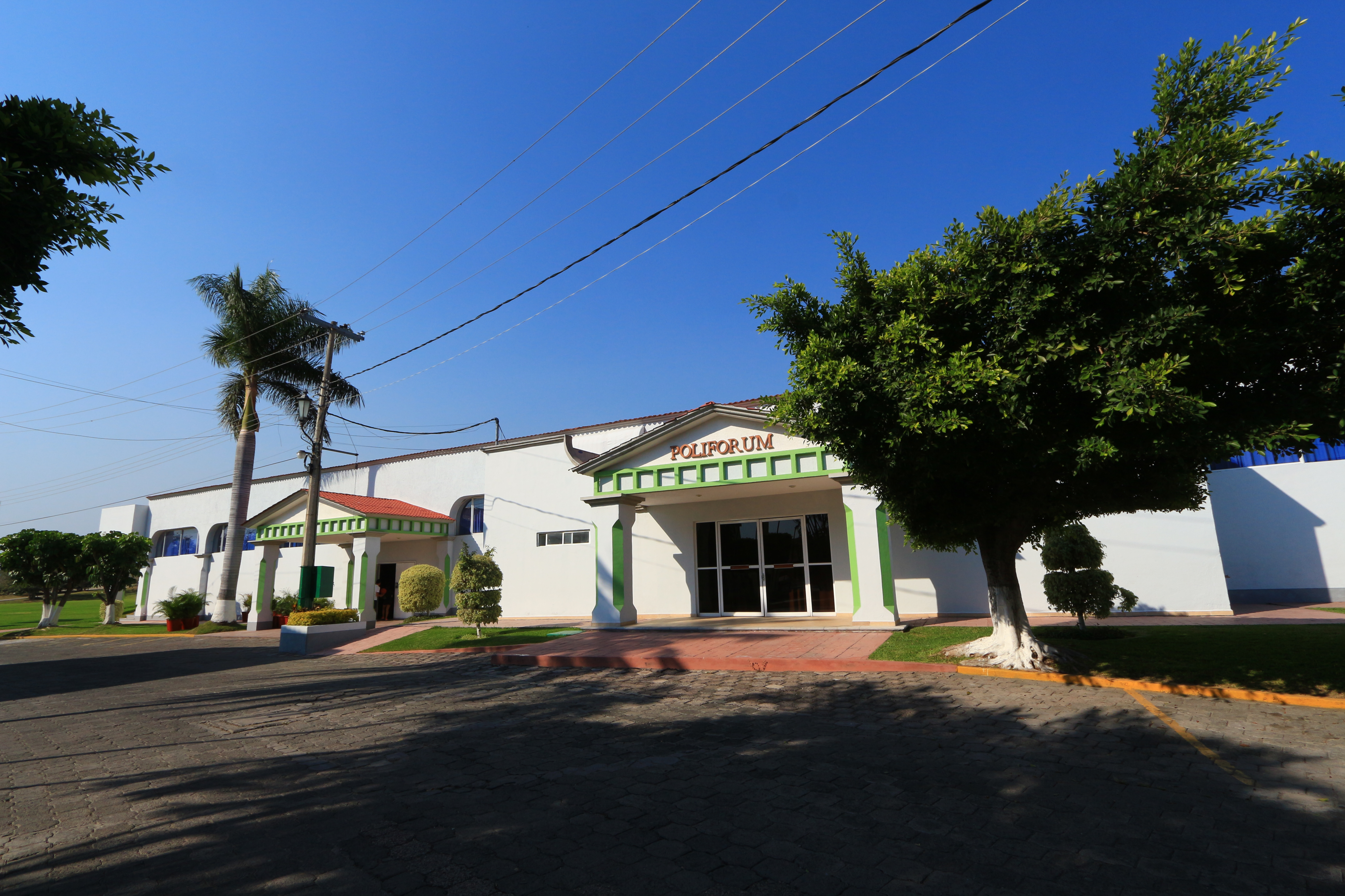 Dorados Convention & Resort