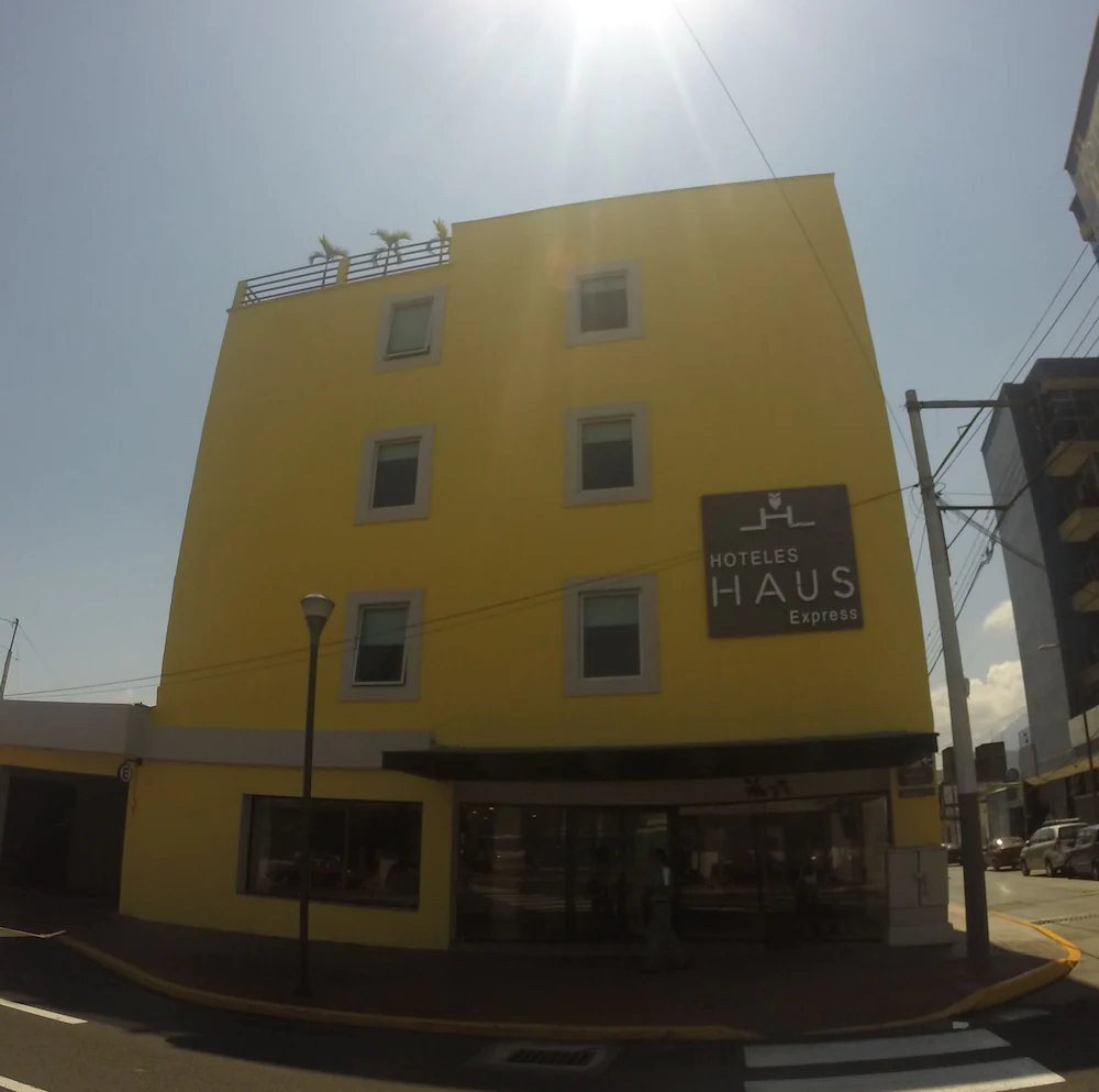 Hoteles Haus Express