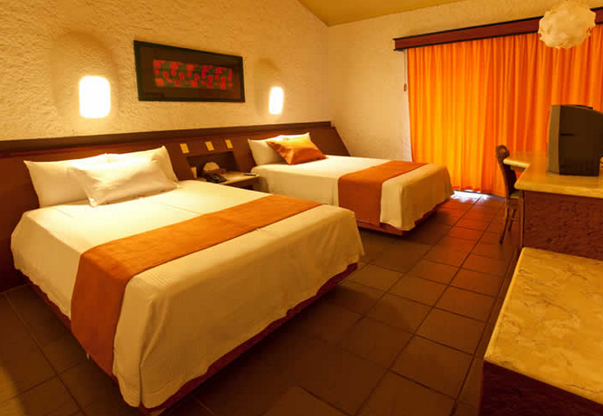 Hotel Ciudad Real Palenque