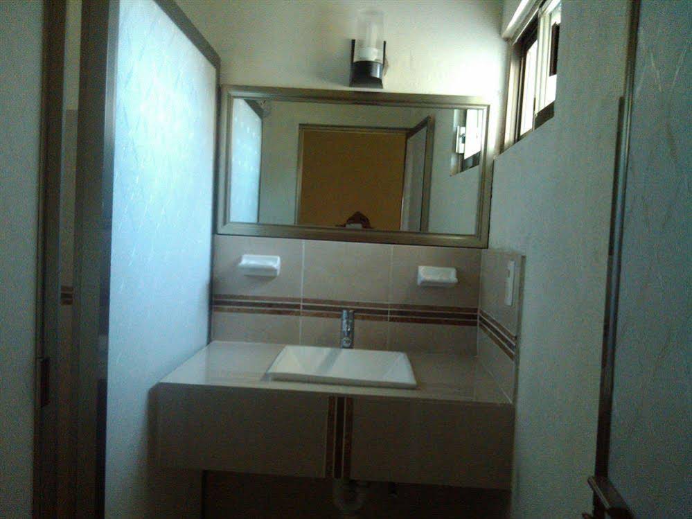 Hotel d' Santiago's