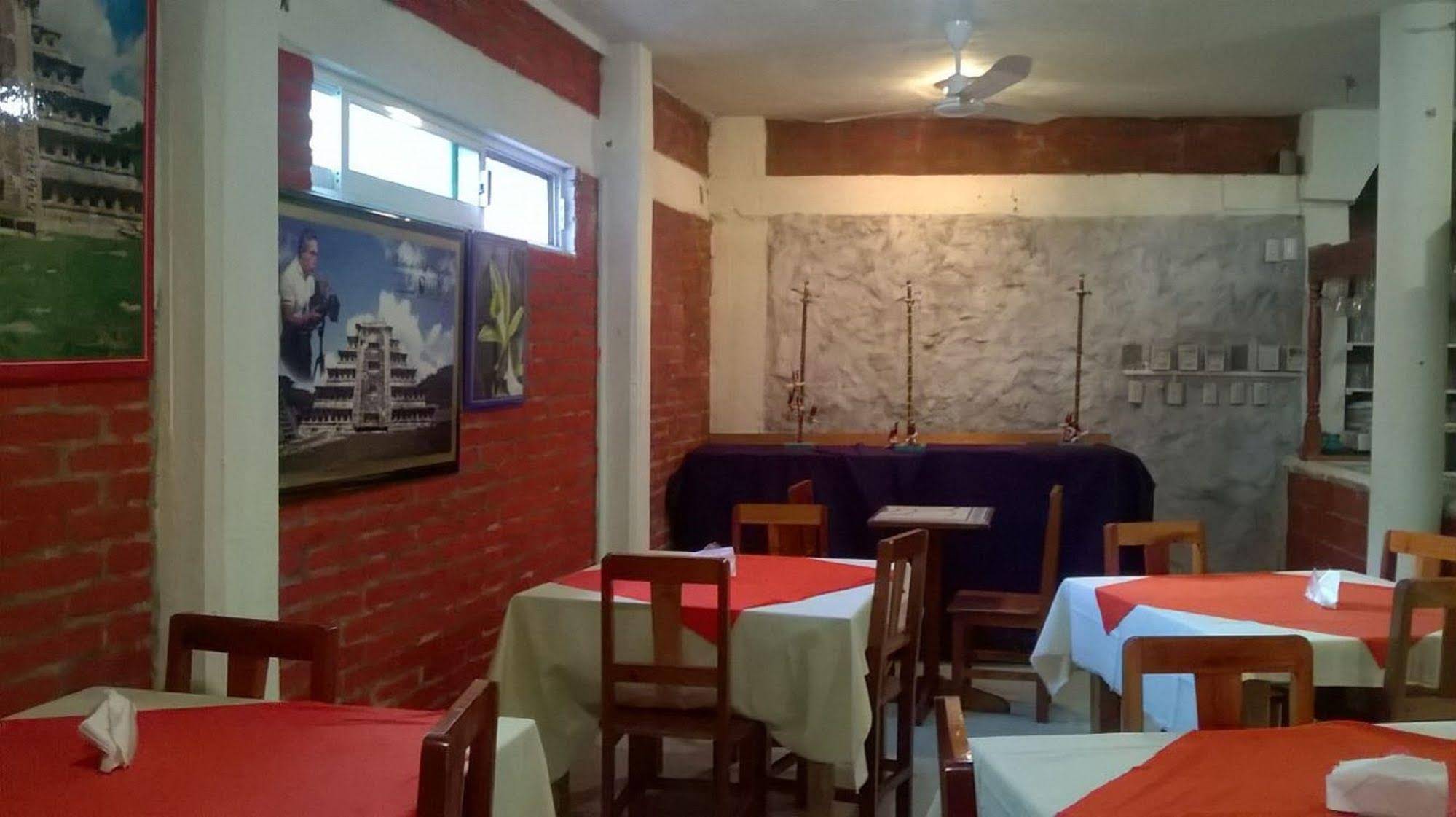 Hotel Blanch Restaurant