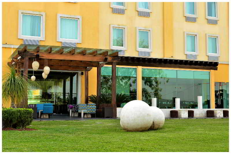 La Quinta by Wyndham Poza Rica