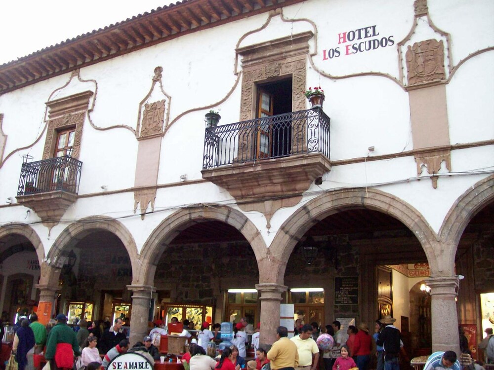 Hotel Los Escudos