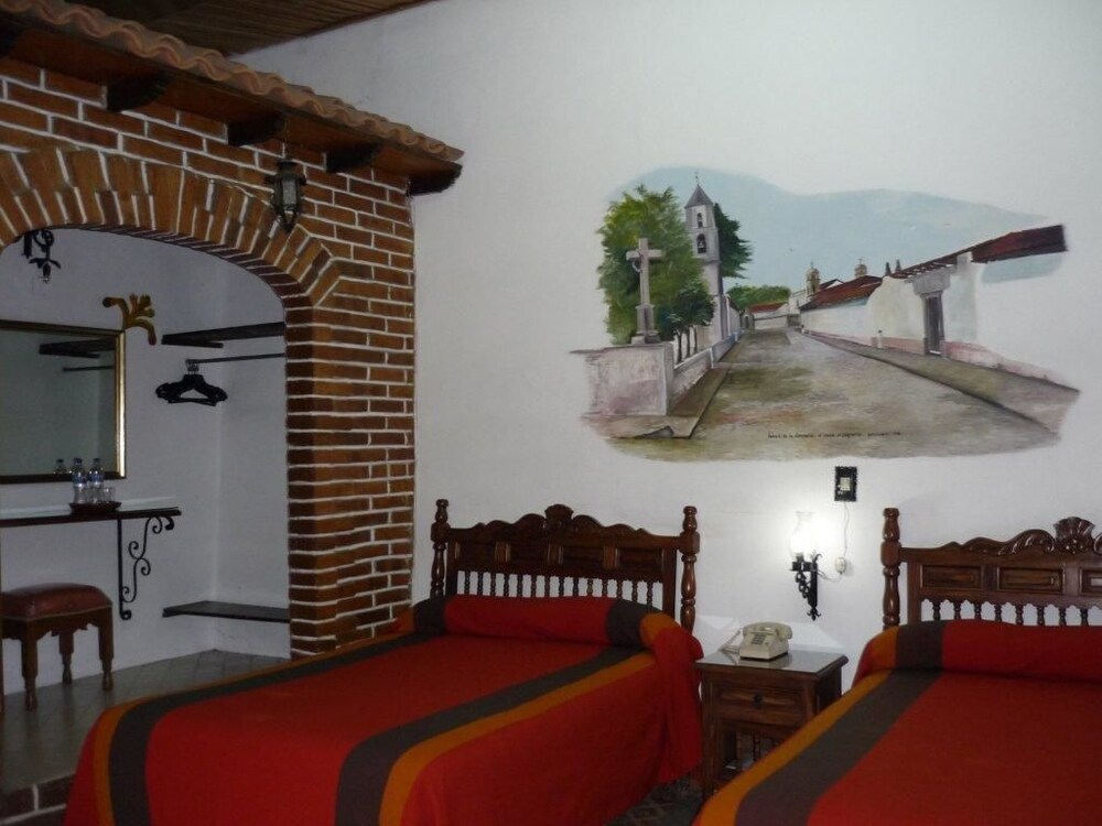 Hotel Los Escudos