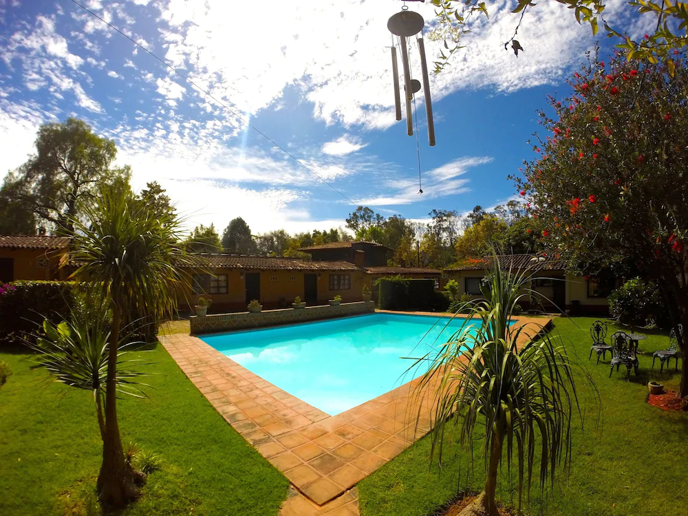Villa Patzcuaro Garden Hotel & RV Park