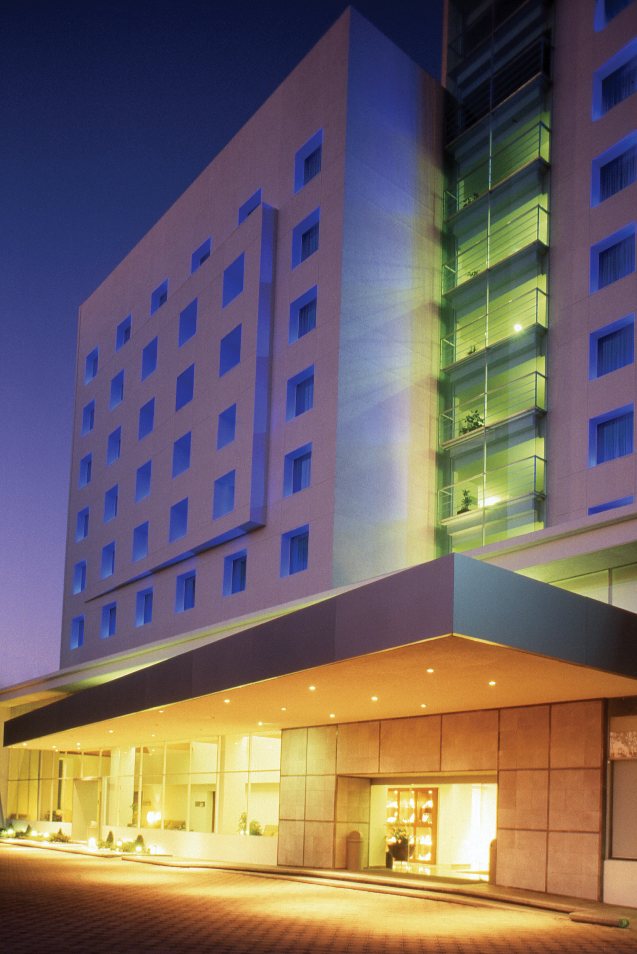 Fiesta Inn Express Puebla FINSA