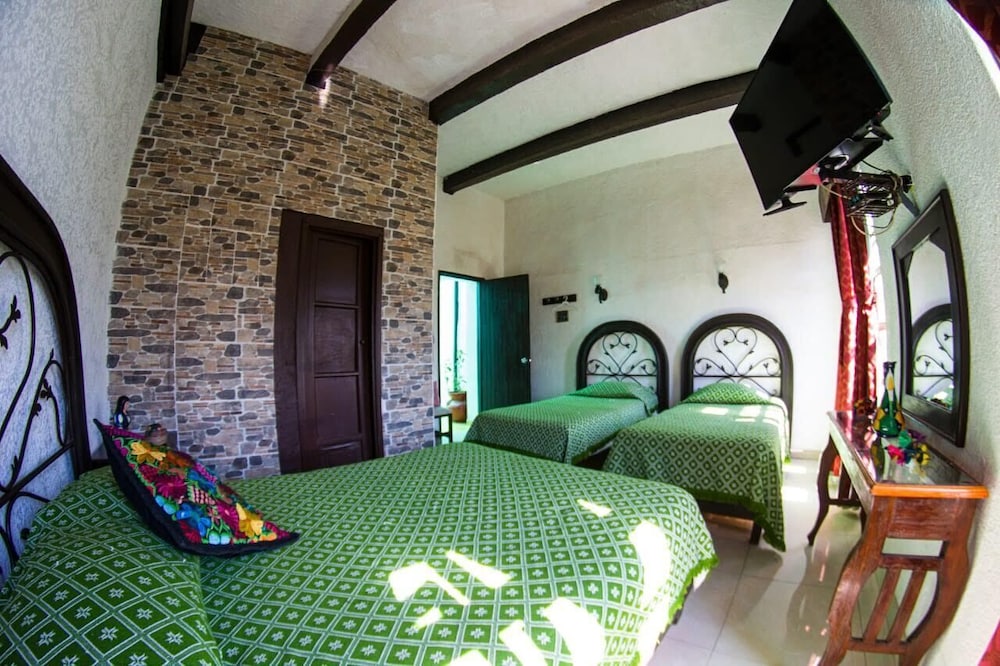 Hotel La Fuente