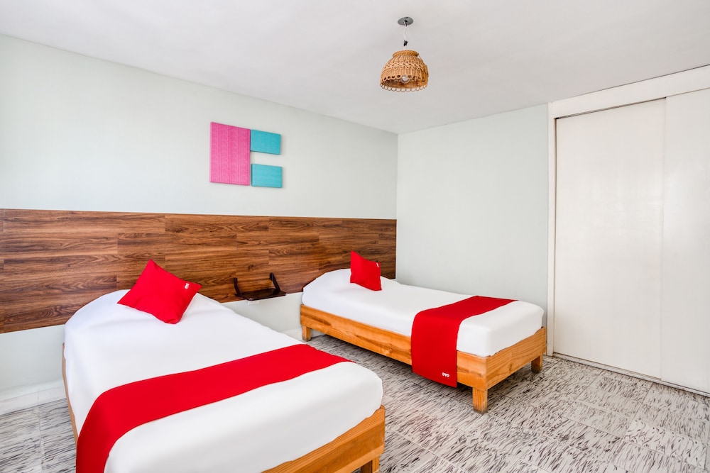 Hotel Suites Puebla by OYO Rooms