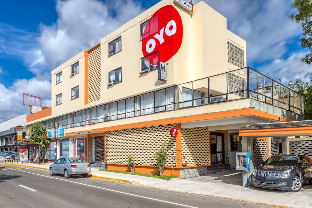 Hotel Suites Puebla by OYO Rooms
