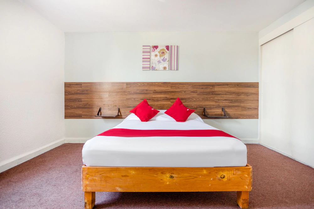 Hotel Suites Puebla by OYO Rooms