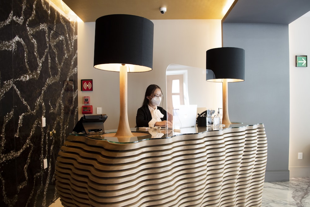 La Perla Hotel Boutique