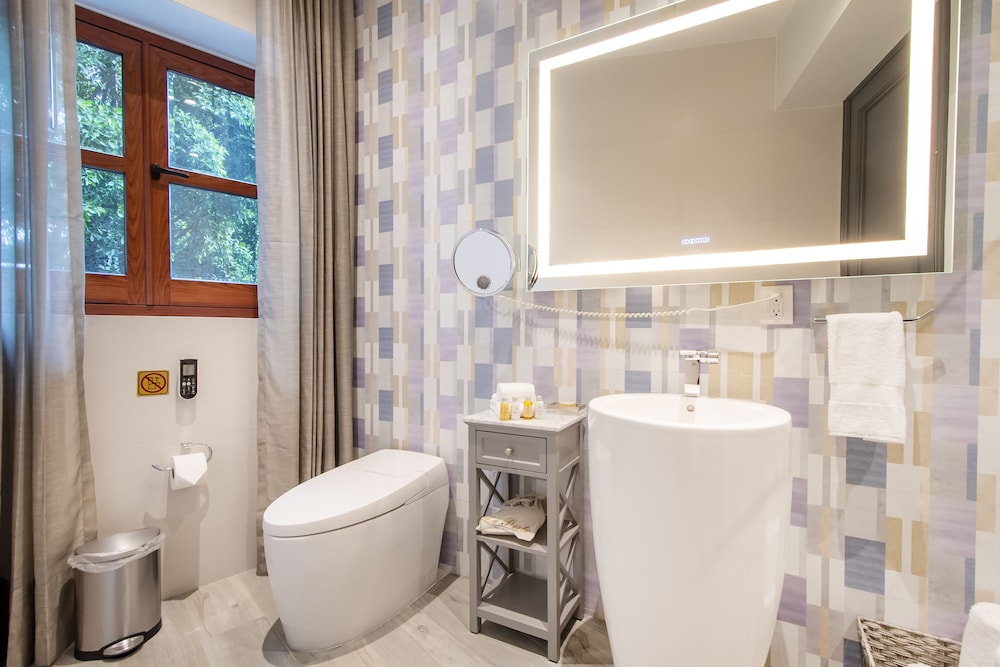 La Perla Hotel Boutique