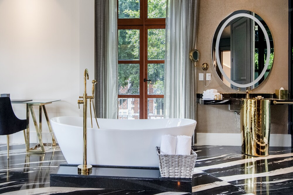 La Perla Hotel Boutique