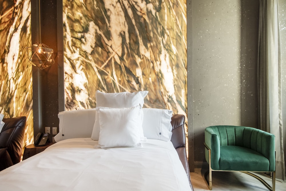 La Perla Hotel Boutique