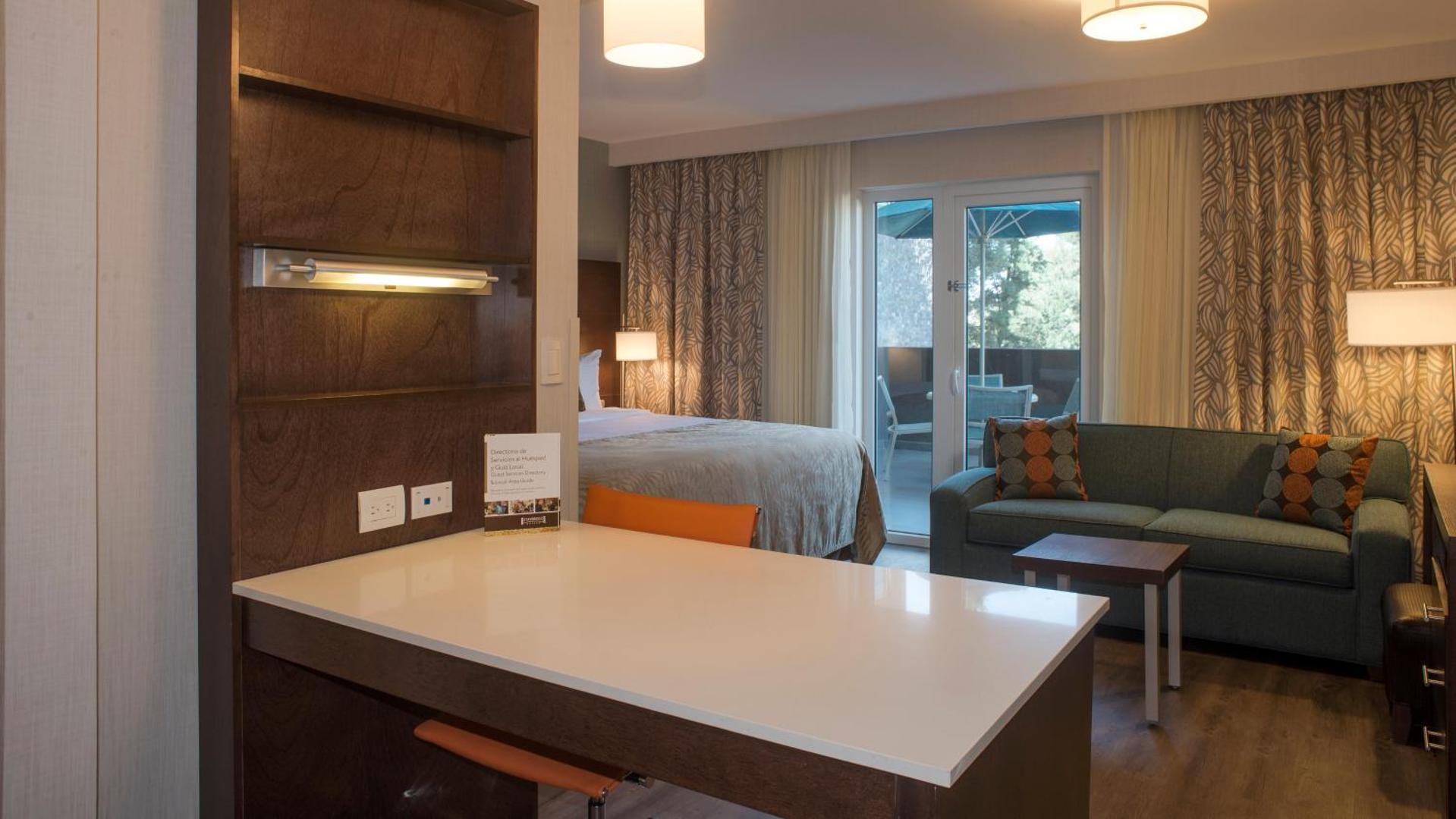 Staybridge Suites Puebla