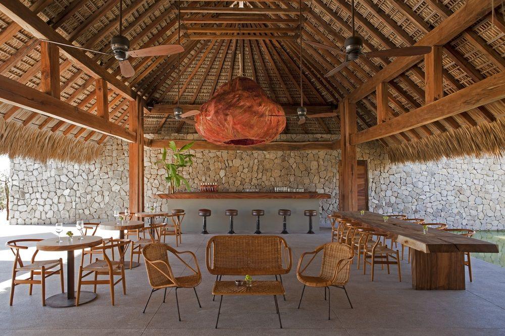 Hotel Escondido