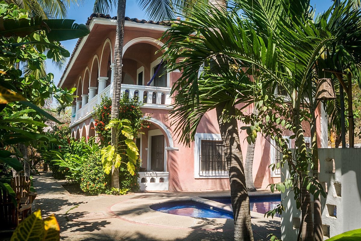 Santa Cruz Bungalows