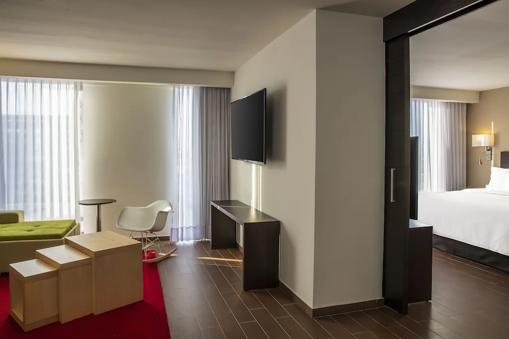 Fiesta Inn Express Querétaro Constituyentes