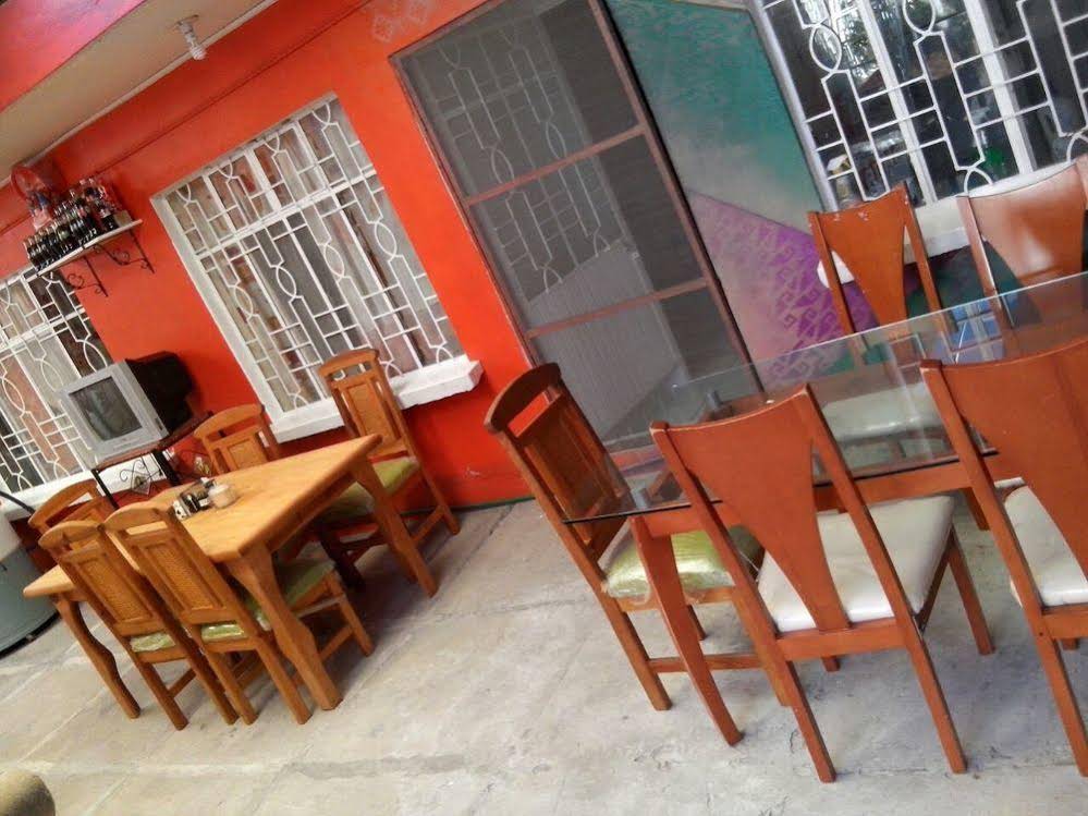 Hostal Maple